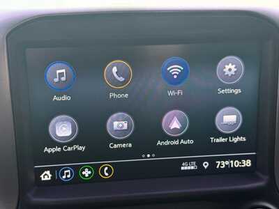2020 Chevrolet 1500 Crew Cab, $36695. Photo 3