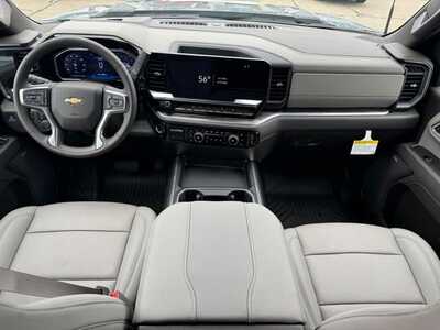 2026 Chevrolet 3500 Crew Cab, $71120.0. Photo 8