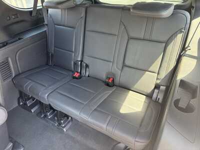 2023 Chevrolet Suburban, $48399. Photo 10