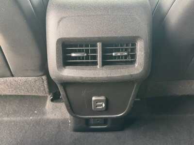 2022 Chevrolet Equinox, $19775. Photo 7