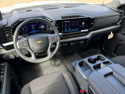 2026 Chevrolet 1500 Crew Cab, $52170.0. Photo 8