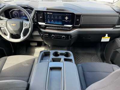 2026 Chevrolet 1500 Crew Cab, $52170.0. Photo 9