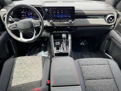 2024 Chevrolet Colorado Crew Cab, $38650. Photo 11