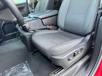 2024 Chevrolet 1500 Crew Cab, $37795. Photo 5