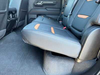 2024 GMC 1500 Crew Cab, $54299. Photo 8