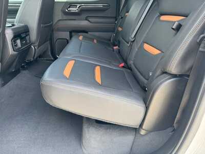 2024 GMC 1500 Crew Cab, $48999. Photo 7
