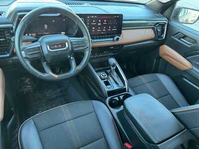 2024 GMC Canyon Crew Cab, $39495. Photo 10