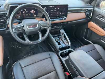 2024 GMC Canyon Crew Cab, $40795. Photo 10