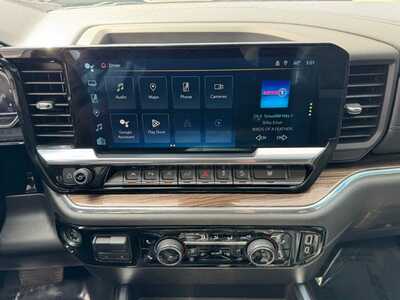 2024 Chevrolet 1500 Crew Cab, $45999. Photo 12