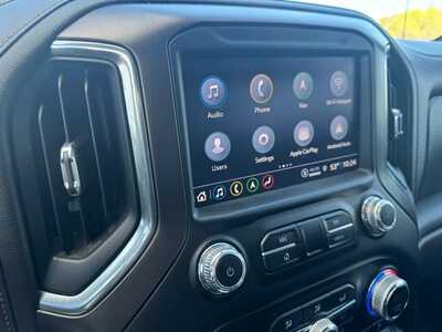 2022 GMC 1500 Crew Cab, $41349. Photo 2