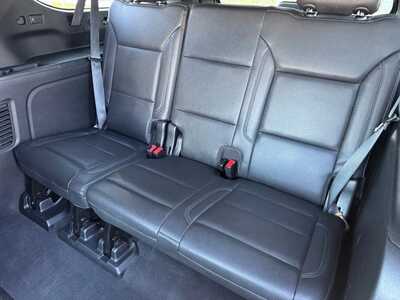 2022 Chevrolet Suburban, $48950. Photo 10