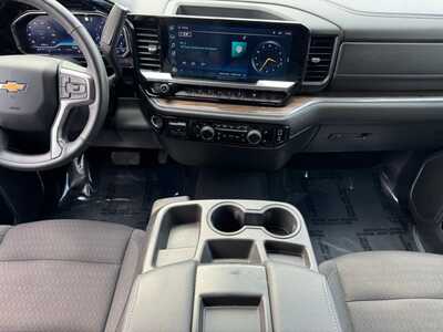 2023 Chevrolet 1500 Crew Cab, $34495. Photo 2