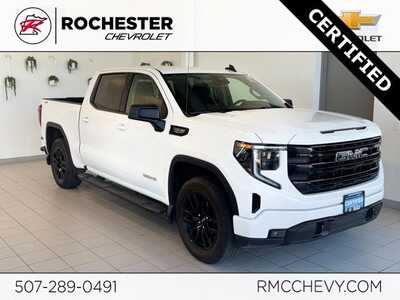 2023 GMC 1500 Crew Cab, $43695. Photo 1