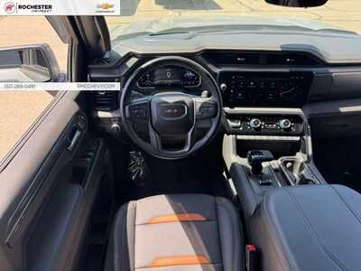 2023 GMC 1500 Crew Cab, $49695. Photo 8