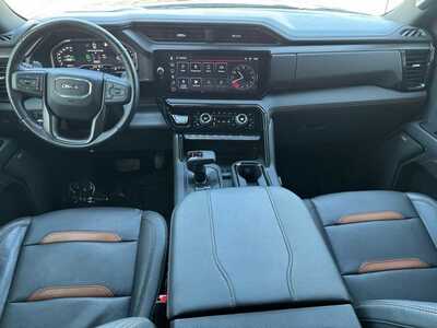 2023 GMC 1500 Crew Cab, $50775. Photo 11