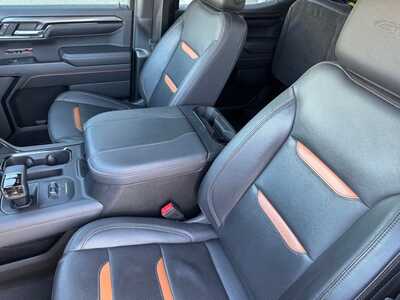 2023 GMC 1500 Crew Cab, $50775. Photo 6