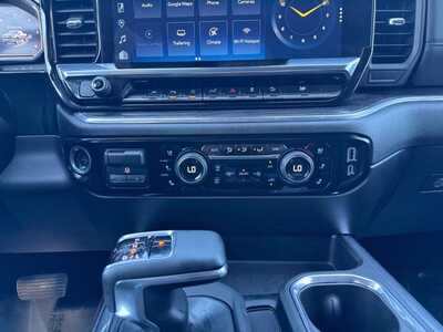 2024 Chevrolet 1500 Crew Cab, $39999. Photo 12