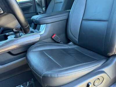 2024 Chevrolet 1500 Crew Cab, $39999. Photo 4