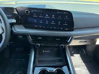 2026 Chevrolet Tahoe, $71620.0. Photo 2