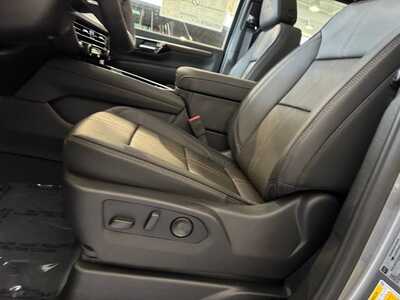 2026 Chevrolet Tahoe, $86435.0. Photo 8