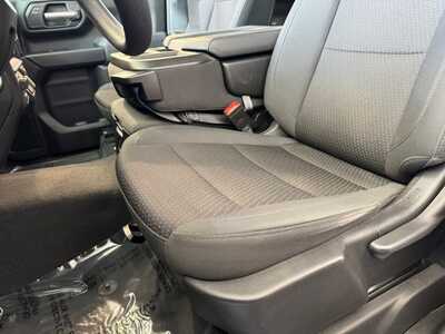 2024 GMC 1500 Crew Cab, $36395. Photo 5