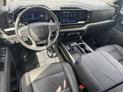 2025 Chevrolet 1500 Crew Cab, $53895. Photo 10