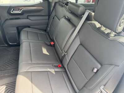 2025 Chevrolet 1500 Crew Cab, $53895. Photo 8