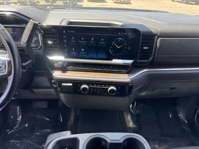 2023 Chevrolet 1500 Crew Cab, $41595. Photo 2
