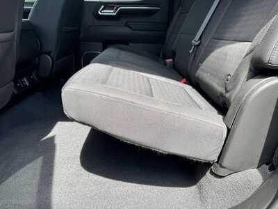 2023 GMC 1500 Crew Cab, $37295. Photo 7