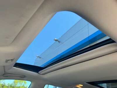 2019 Nissan Pathfinder, $20995. Photo 7
