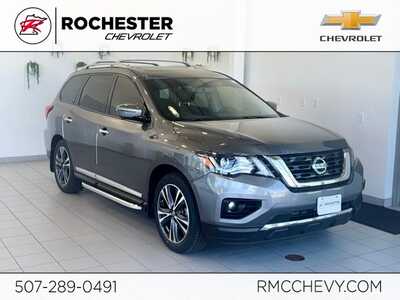 2019 Nissan Pathfinder, $20995. Photo 1