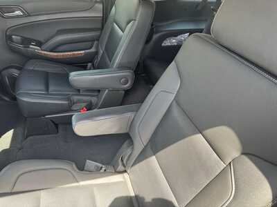 2019 Chevrolet Suburban, $29995. Photo 9