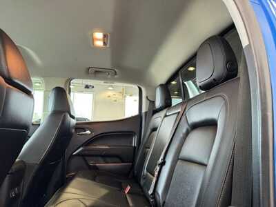 2019 Chevrolet Colorado, $32895. Photo 11