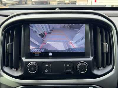 2019 Chevrolet Colorado, $32895. Photo 4