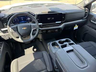 2026 Chevrolet 1500 Crew Cab, $52170.0. Photo 10