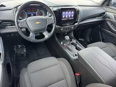 2021 Chevrolet Traverse, $19995. Photo 11