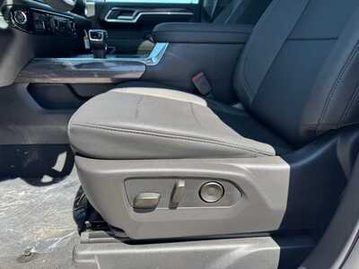 2026 Chevrolet 1500 Crew Cab, $60170.0. Photo 5