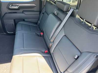 2026 Chevrolet 1500 Crew Cab, $60170.0. Photo 9