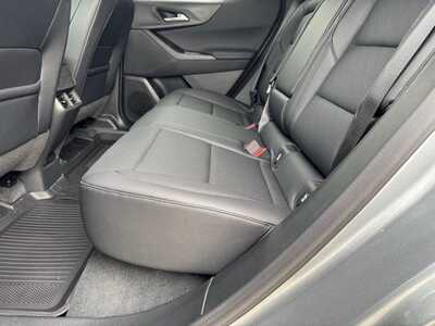 2026 Chevrolet Equinox, $33170. Photo 7