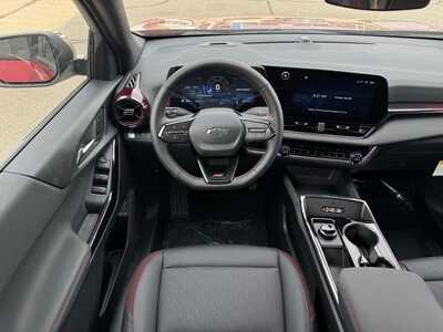 2026 Chevrolet Equinox, $36440.0. Photo 10