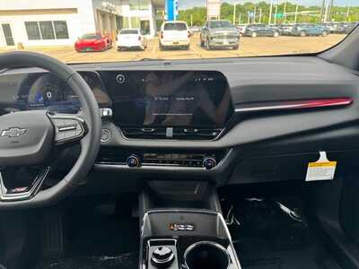 2026 Chevrolet Equinox, $36440.0. Photo 2
