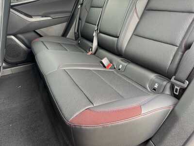 2026 Chevrolet Equinox, $36440.0. Photo 7