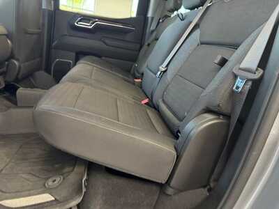 2024 GMC 1500 Crew Cab, $39999. Photo 10
