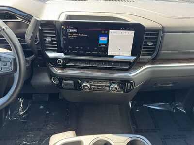 2024 GMC 1500 Crew Cab, $39999. Photo 2