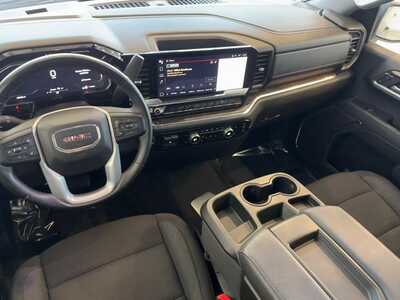 2024 GMC 1500 Crew Cab, $39999. Photo 6