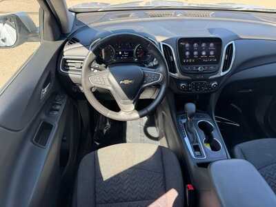 2022 Chevrolet Equinox, $17999. Photo 10