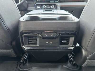 2022 GMC 1500 Crew Cab, $42295. Photo 9