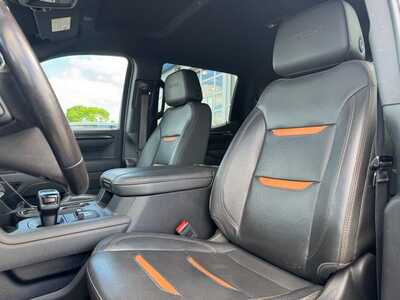 2023 GMC 1500 Crew Cab, $48695. Photo 6