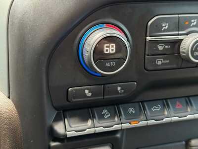 2019 Chevrolet 1500 Crew Cab, $29695. Photo 12