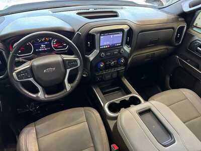 2019 Chevrolet 1500 Crew Cab, $29695. Photo 6